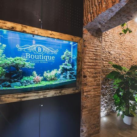 Le Boutique Luxury Rooms Diffused In Historic Center Fiumicino Exteriör bild