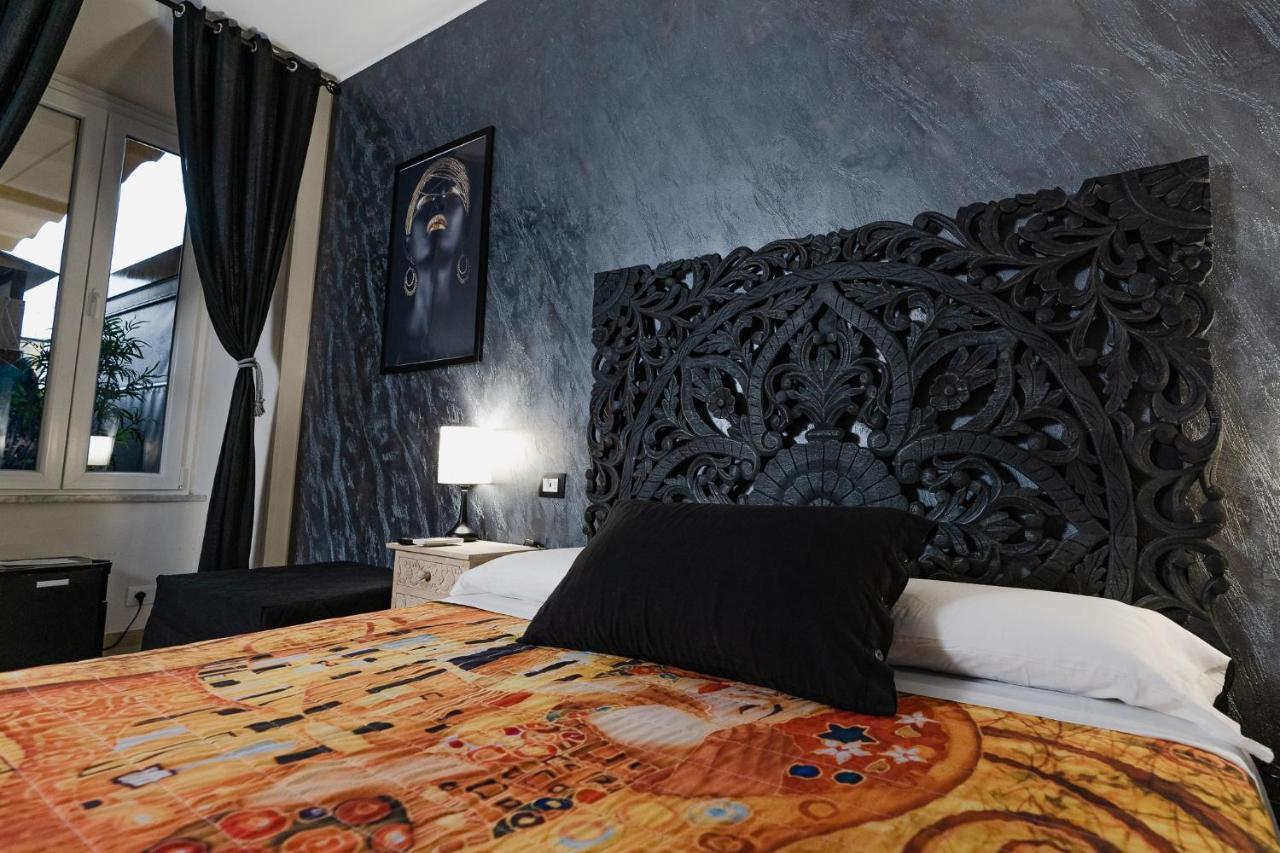 Le Boutique Luxury Rooms Diffused In Historic Center Fiumicino Exteriör bild