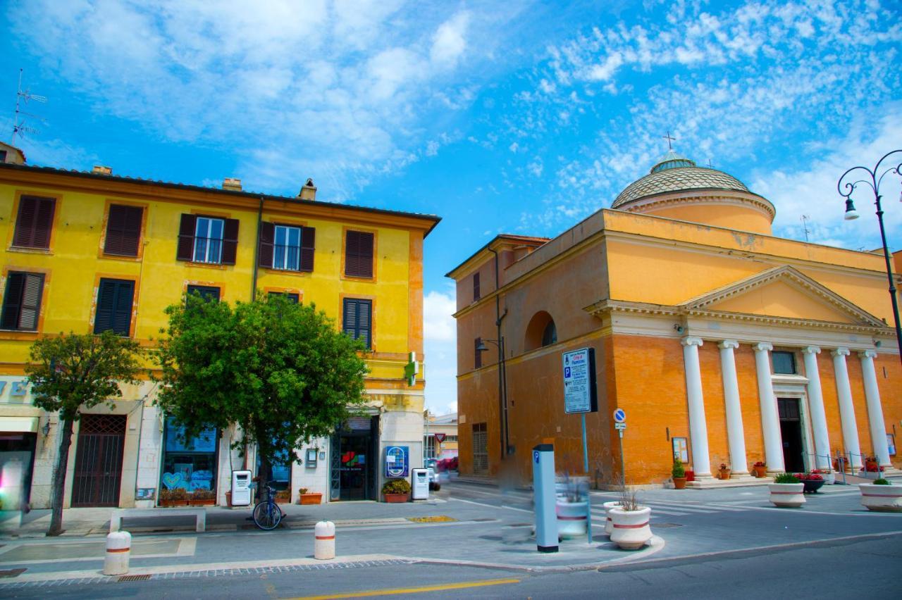 Le Boutique Luxury Rooms Diffused In Historic Center Fiumicino Exteriör bild
