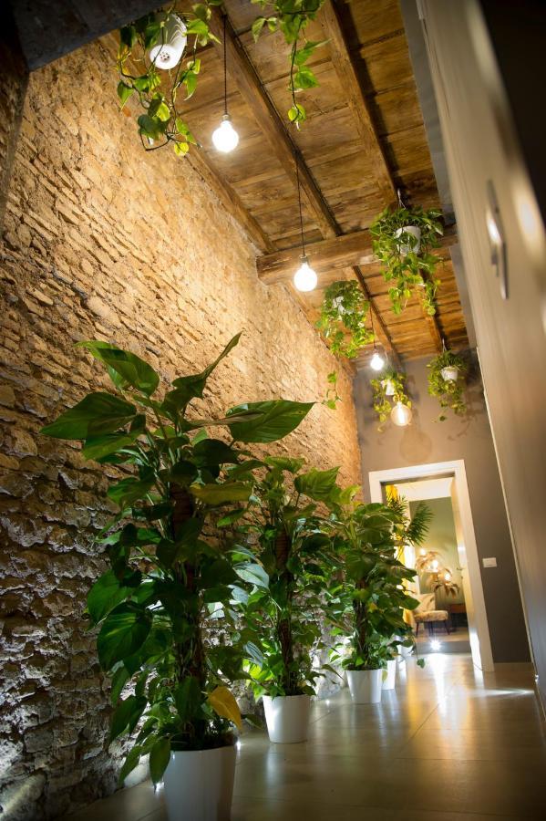 Le Boutique Luxury Rooms Diffused In Historic Center Fiumicino Exteriör bild