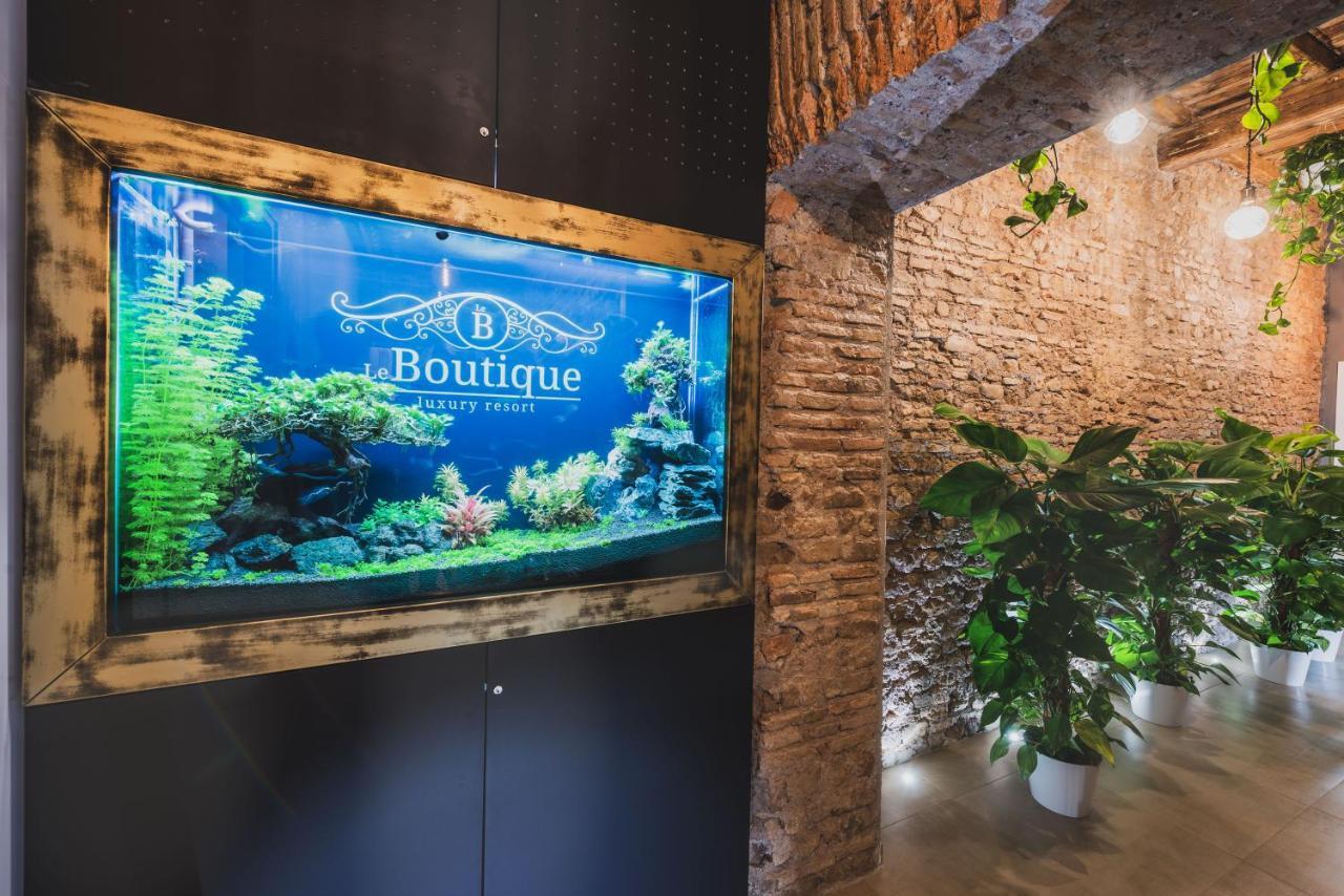Le Boutique Luxury Rooms Diffused In Historic Center Fiumicino Exteriör bild